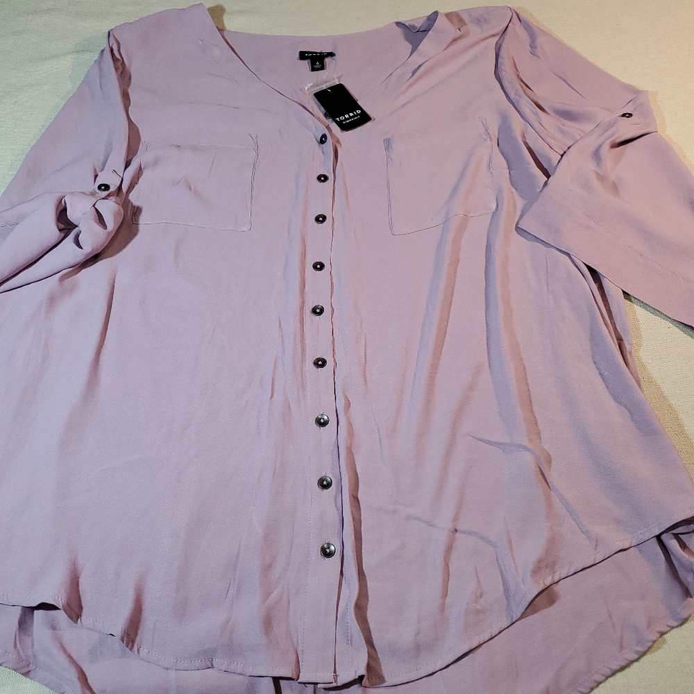 Torrid women's tunic size plus 4 bottoms down